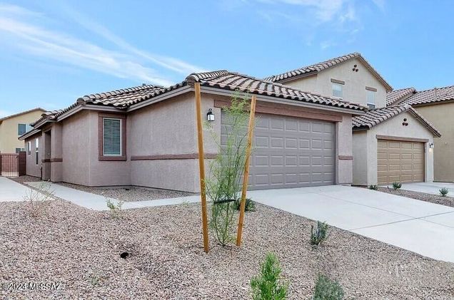 11990 E Chavez Drive Vail, AZ House Active - Photo 1 of 25. Opens carousel modal