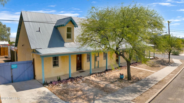 177 W 20th Street Tucson, AZ Multifamily Active - Photo 1 of 50. Opens carousel modal