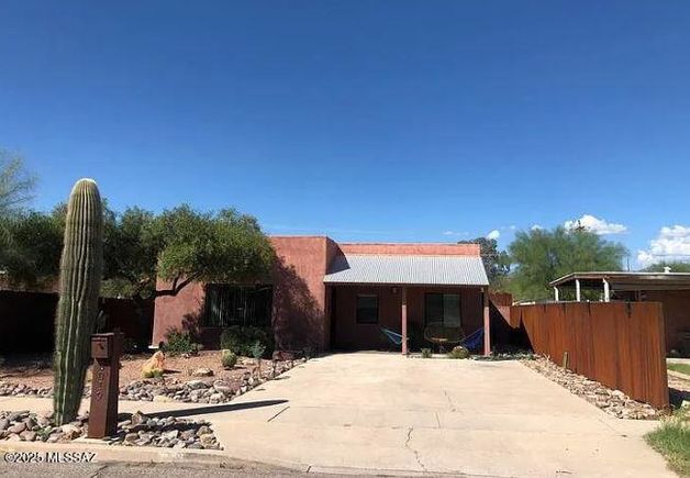 3019 E 19th Street Tucson, AZ House Active - Photo 1 of 22. Opens carousel modal