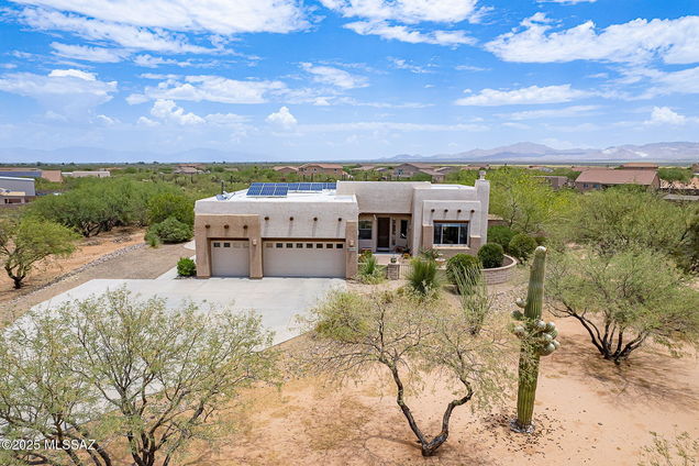 3462 E Beaverhead Drive