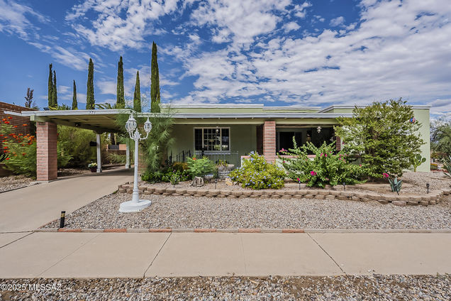 273 E LA HUERTA Green Valley, AZ House Active - Photo 1 of 50. Opens carousel modal