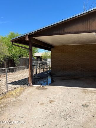 303 E Lester Street Tucson, AZ Townhouse Active - Photo 1 of 21. Opens carousel modal