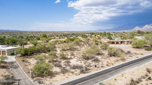 820 W Linda Vista Boulevard Unit 21 Tucson, AZ Plot of land Active - Photo 1 of 13. Opens carousel modal