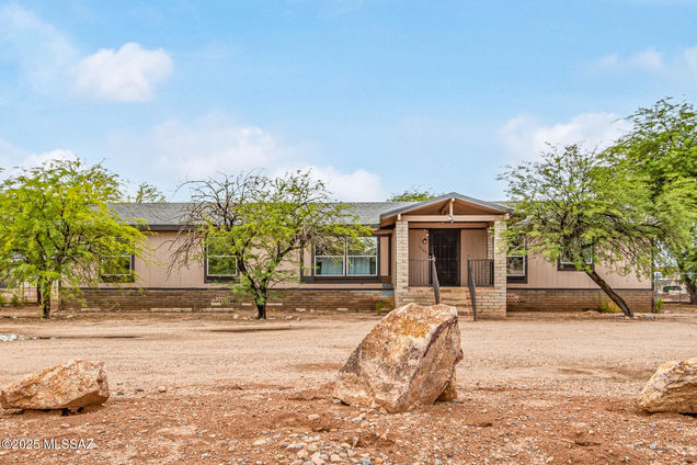 17140 W Placita Rodrigo Marana, AZ House Active - Photo 1 of 41. Opens carousel modal