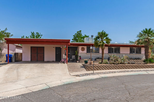 9343 E Anne Place