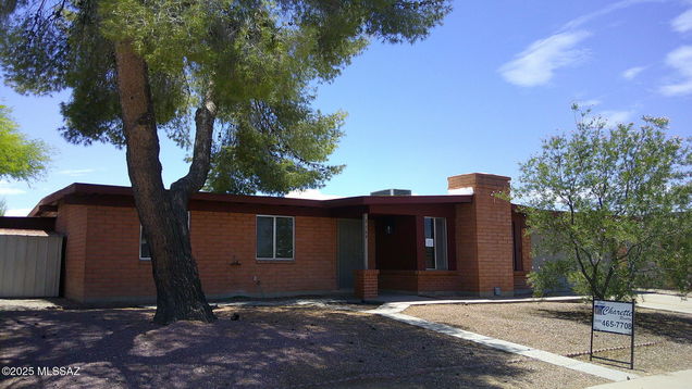 7168 E Desert Aire Drive Tucson, AZ House Active - Photo 1 of 15. Opens carousel modal