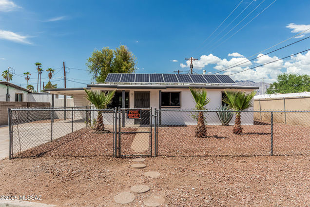 3625 E Water Street Tucson, AZ House Active - Photo 1 of 28. Opens carousel modal