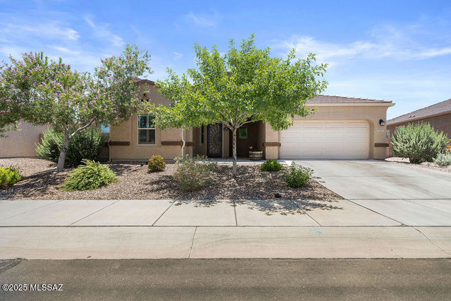 8925 W Airdale Road Marana, AZ House Active - Photo 1 of 38. Opens carousel modal