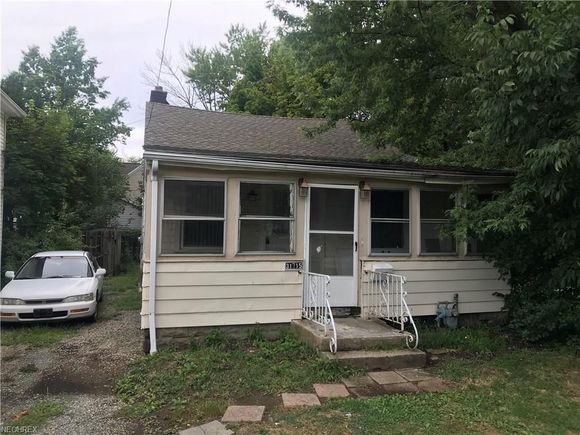 31715 Lake Shore Blvd Willowick Oh 44095 Mls 4025211 Estately