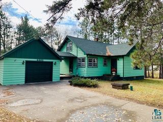 4462 E Woodlawn Blvd
