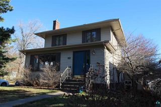 854 Grandview Ave