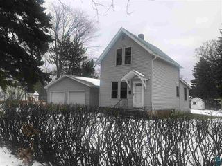422 W Wabasha St