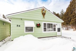 54 Davis Dr