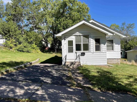 832 N 42nd Ave W Duluth, MN House Sold - Photo 1 of 29. Opens carousel modal