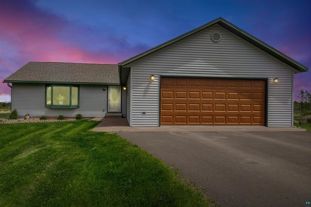 50796 Griffith Rd Ashland, WI House Active - Photo 1 of 23. Opens carousel modal
