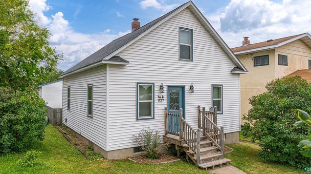 1127 E Chapman St Ely, MN House Active - Photo 1 of 43. Opens carousel modal