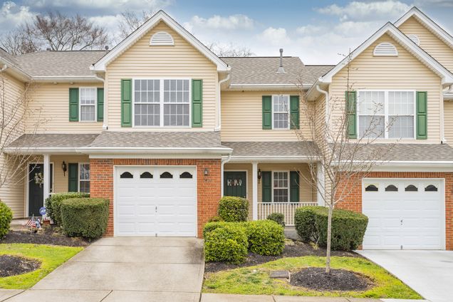 2404 Nashboro Blvd Nashville, TN Townhouse Sold - Photo 1 of 39. Opens carousel modal