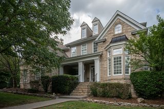 520 Brennan Ln