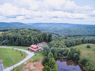 142 Mountain Crest Dr