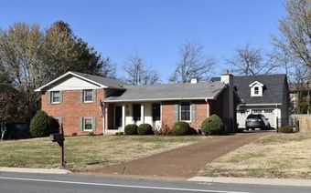 121 Wessington Pl