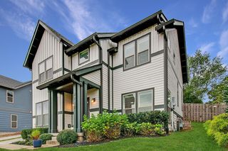 2712 Greenside Pl