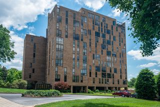 3901 W End Ave Unit 402