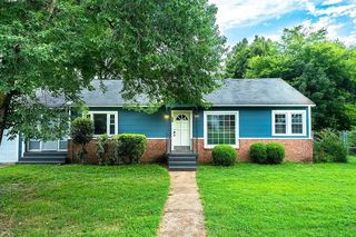 201 Farris Ave