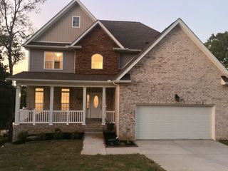 212 Saint Martins Ln