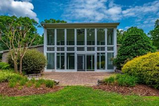 1520 Claylick Rd