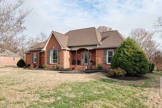 2019 Pointe Barton Dr