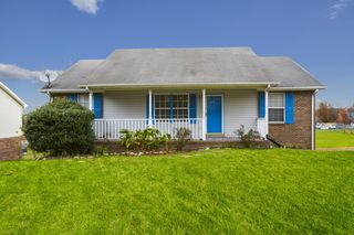 2506 17th Ave E