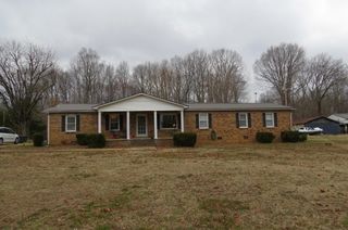 680 Oak Grove Rd