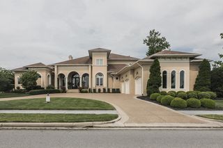 1110 Plantation Blvd