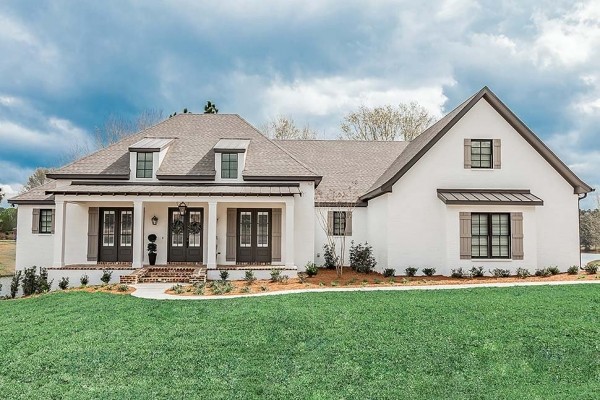 572 Glen Echo Dr Old Hickory, TN House Sold - Photo 1 of 31. Opens carousel modal