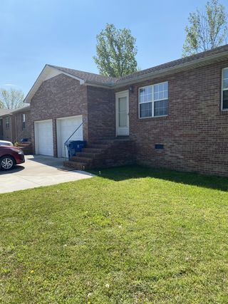 31 Fox Creek Ct