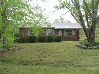 103 Lowell Cir