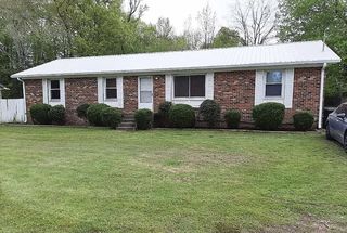 724 Cherokee Dr