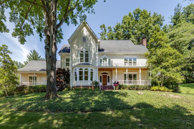 1178 Travelers Ridge Dr Nashville, TN House Sold - Photo 1 of 42. Opens carousel modal