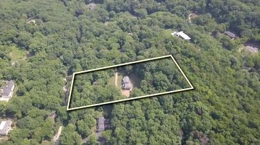 4370 Chickering Ln