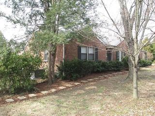 4001 Woodmont Blvd