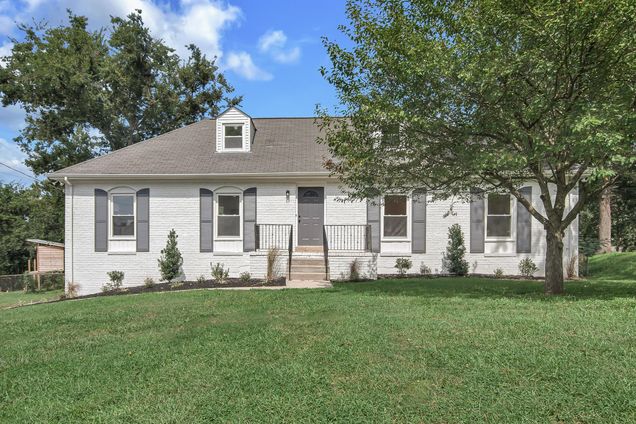 694 Candlestick Dr Nashville, TN House Sold - Photo 1 of 29. Opens carousel modal