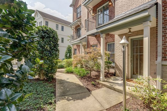 3186 Parthenon Ave #E Nashville, TN Townhouse Sold - Photo 1 of 30. Opens carousel modal