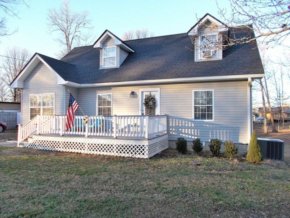 6707 Woodland Park Cir Nunnelly, TN House Sold - Photo 1 of 53. Opens carousel modal