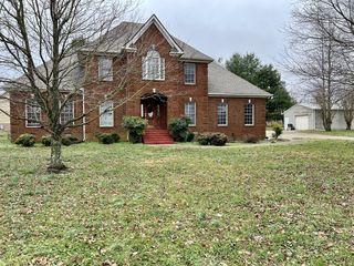 113 W Hester Rd
