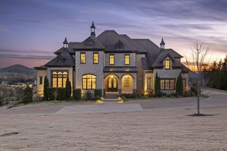505 Legends Ridge Ct