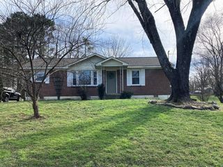 320 Lee Drive