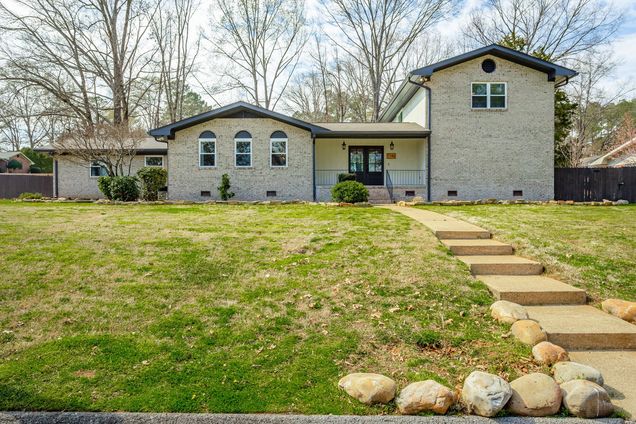 7143 Revere Circle Chattanooga, TN House Sold - Photo 1 of 46. Opens carousel modal