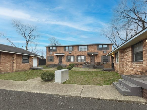 2141 Belcourt Ave Nashville, TN Multifamily Sold - Photo 1 of 17. Opens carousel modal