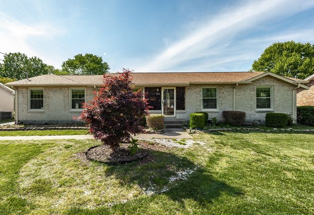 216 Southburn Dr Hendersonville, TN House Sold - Photo 1 of 63. Opens carousel modal