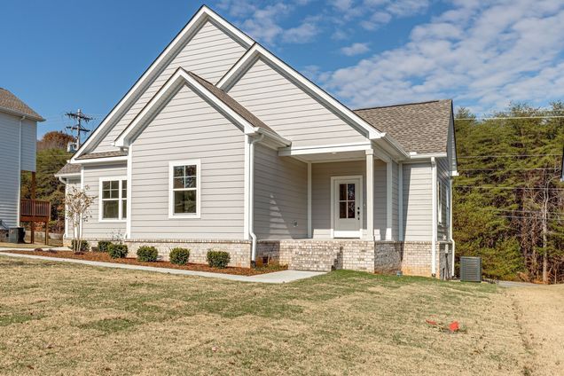 1027 Sycamore Ridge East Burns, TN House Sold - Photo 1 of 32. Opens carousel modal